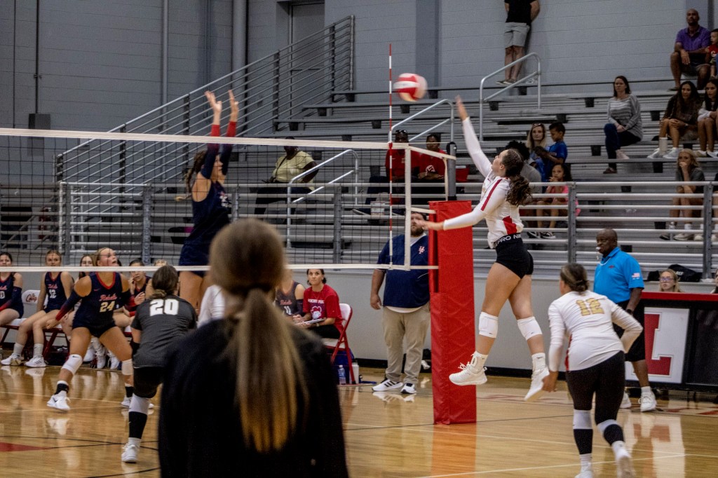 VOLLEYBALL HOME OPENER VS HICKORY FLAT –&nbsp;RECAP